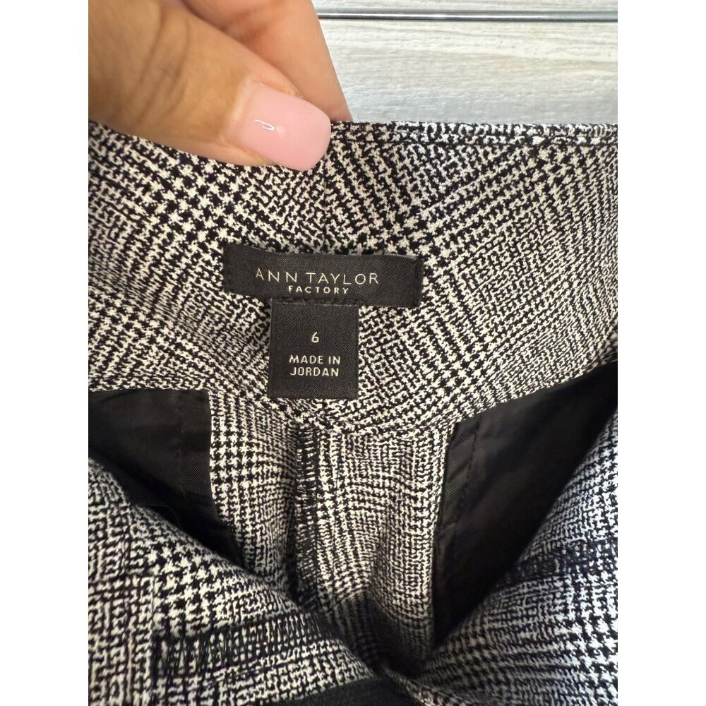 Ann Taylor Factory Womens Glen Plaid Dress Pants Size 6 Black & White Flat Front - Picture 3 of 10